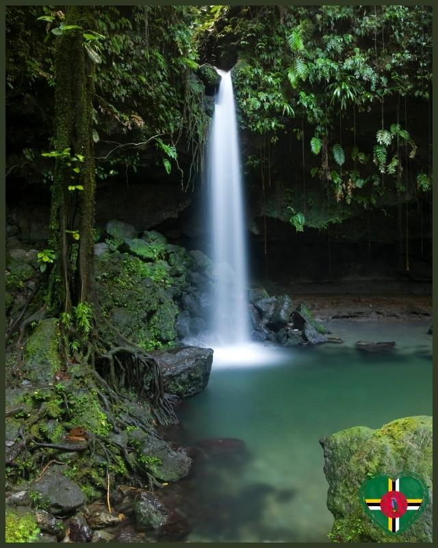 Discover Dominica - Emerald Pool